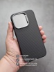 Ốp dẻo Likgus vân carbon iPhone 15 Pro 6.1